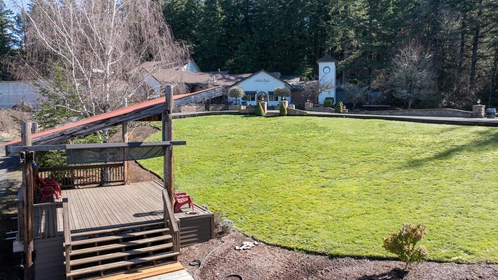 More Photos Of 27012 Briggs Hill Rd, Eugene Winery Vineyard For Sale