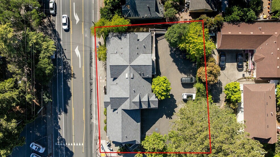 More Photos Of 7300 Healdsburg Ave, Sebastopol Office For Lease