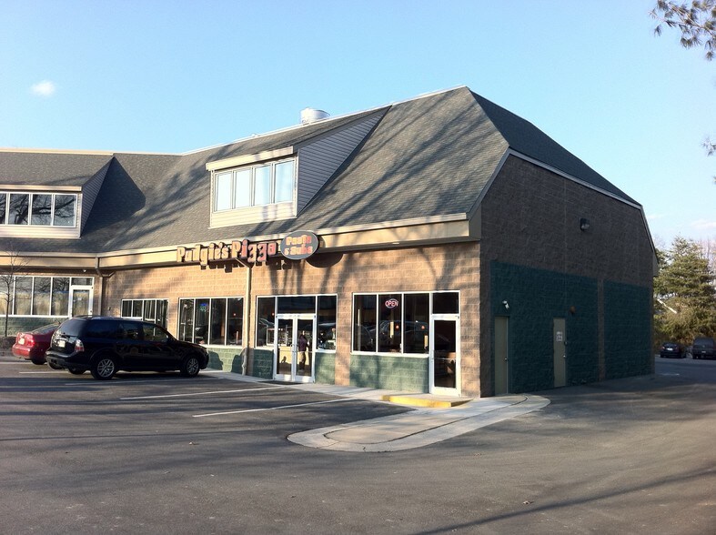 More Photos Of 12447 Clarksville Pike, Clarksville Storefront Retail Office For Lease