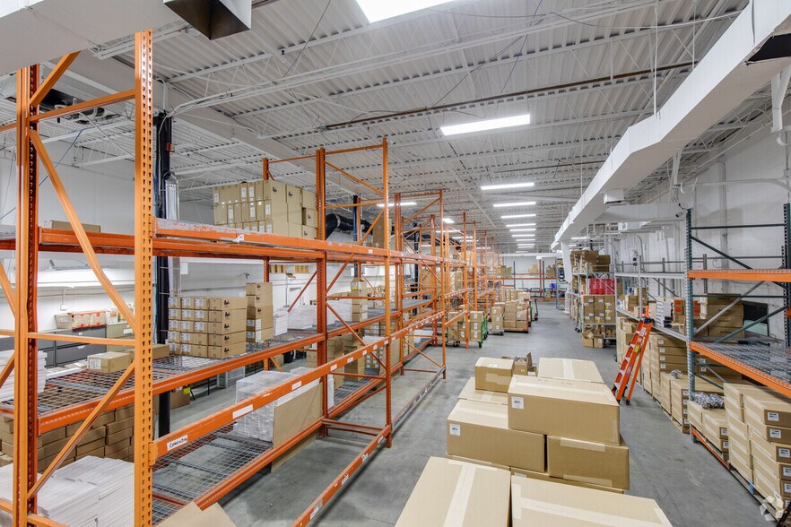 More Photos Of 8160 Lark Brown Rd, Elkridge Light Manufacturing For Lease