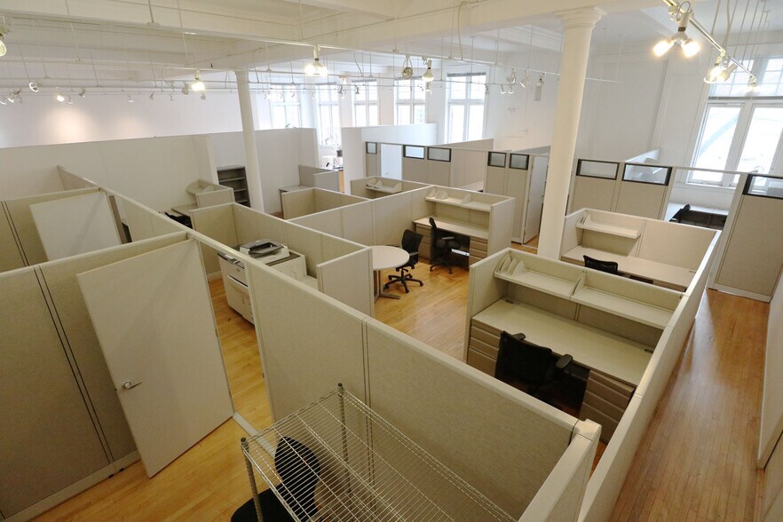 More Photos Of 2026 Murray Hill Rd, Cleveland Loft Creative Space For Lease