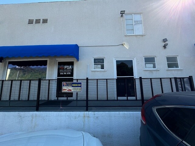 More Photos Of 2808 Honolulu Ave, Glendale Loft Creative Space For Lease