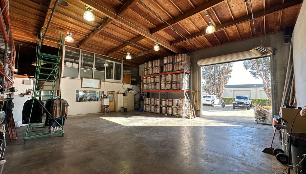 More Photos Of 432 N Canal St, South San Francisco Warehouse For Lease