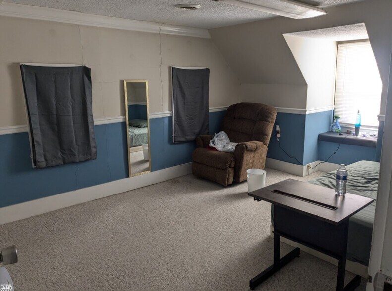 More Photos Of 1805 N Broad St, Tazewell Land For Sale