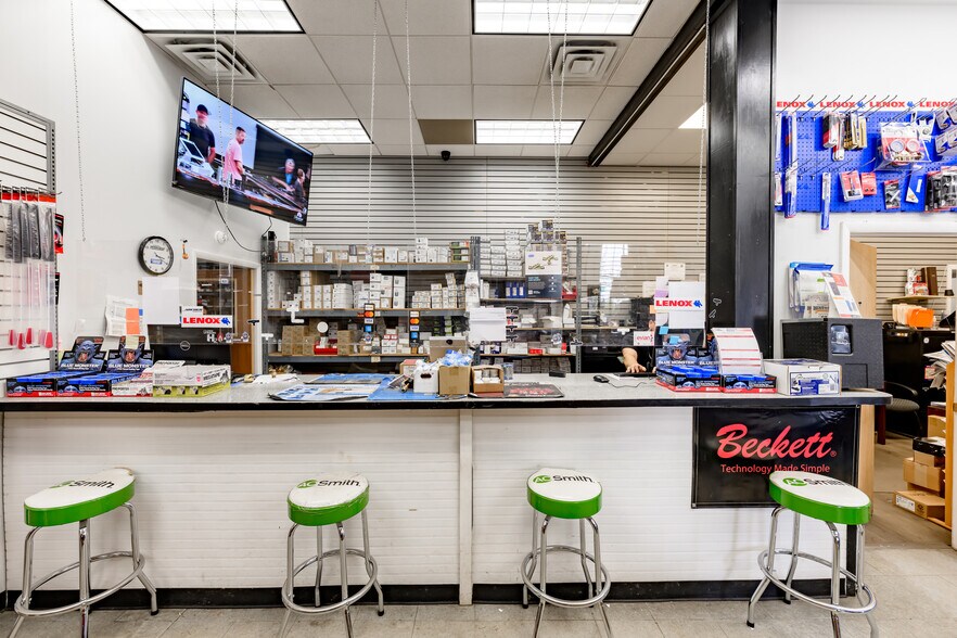 More Photos Of 1090 W Jericho Tpke, Commack Storefront Retail Office For Sale