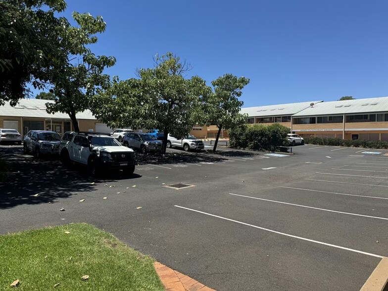 More Photos Of 77 Myall St, Dubbo General Retail For Lease