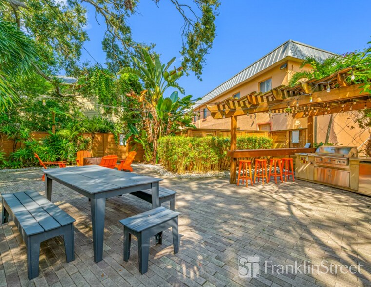 More Photos Of 1405 S Lorenzo Ave, Tampa Apartments For Sale