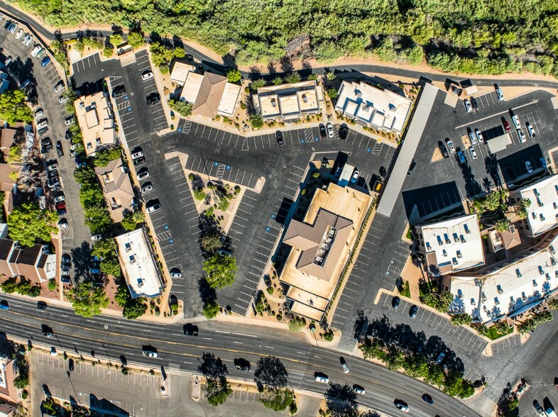 More Photos Of 368 E Riverside Dr, Saint George Medical For Sale