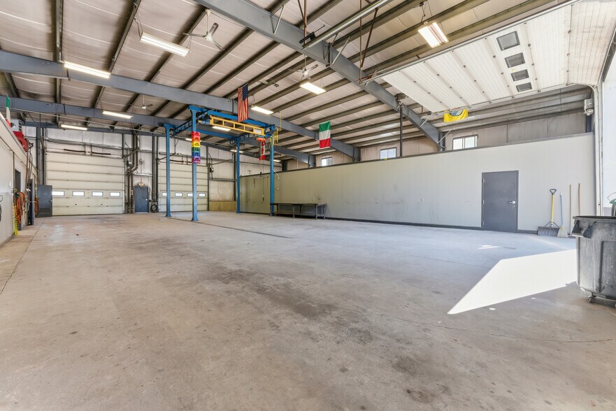 More Photos Of 270 West St, Ludlow Industrial For Lease