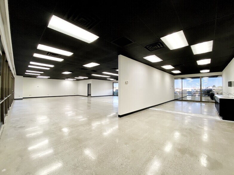 More Photos Of 1455-1515 E Tropicana Ave, Las Vegas Unknown For Lease