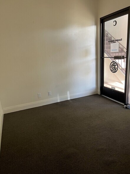 More Photos Of 9029 Soquel Ave, Santa Cruz Medical For Lease