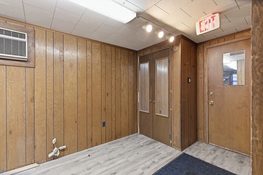 More Photos Of 213 Lacey Rd, Forked River Medical For Sale