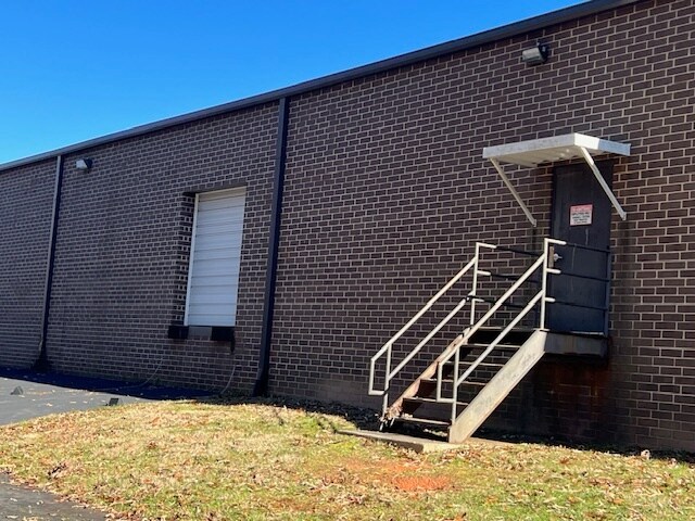More Photos Of 1211 Keisler Rd SE, Conover Warehouse For Lease