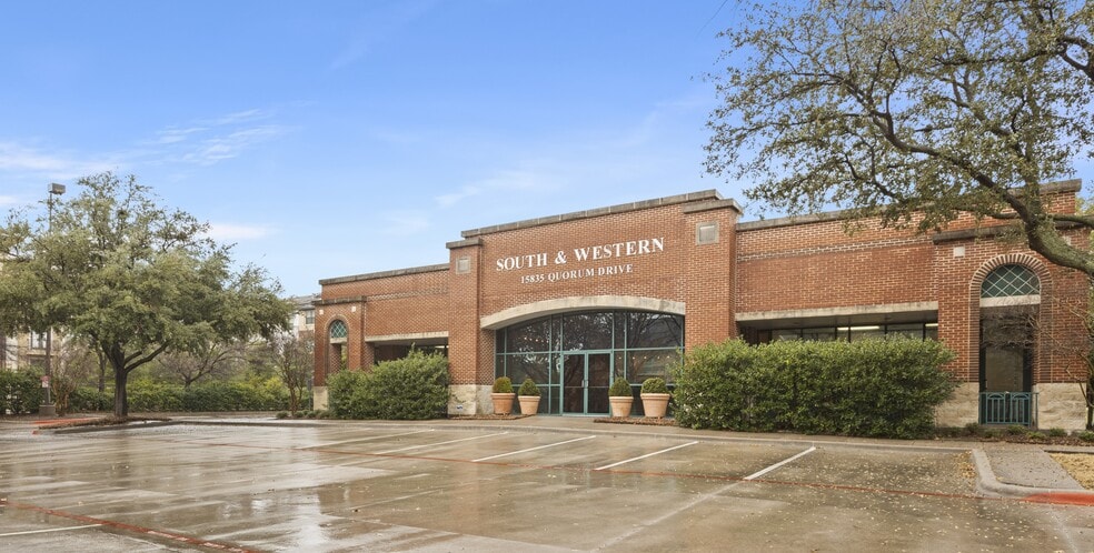 More Photos Of 4850 Airport Pkwy, Addison Loft Creative Space For Sale