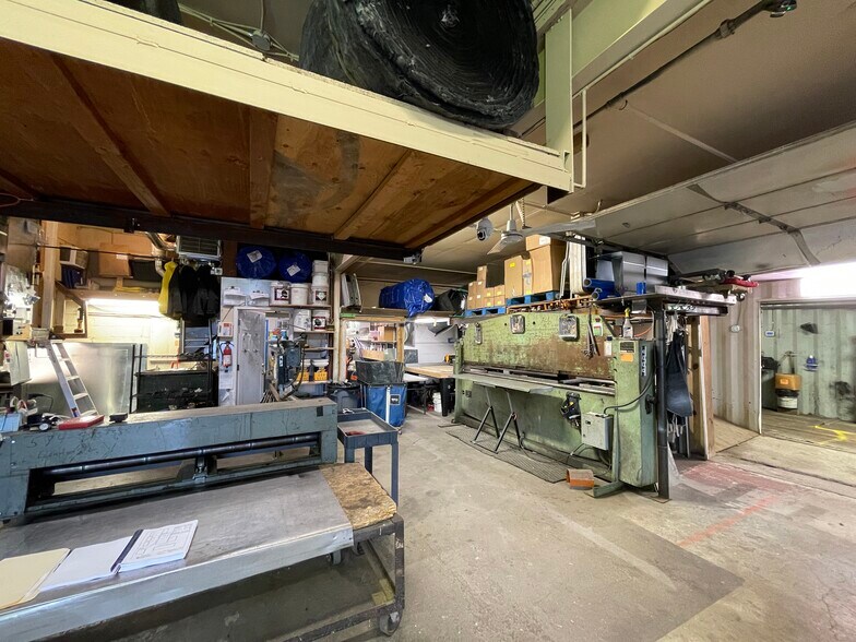 More Photos Of 298-300 Edmund Ave, Paterson Warehouse For Sale