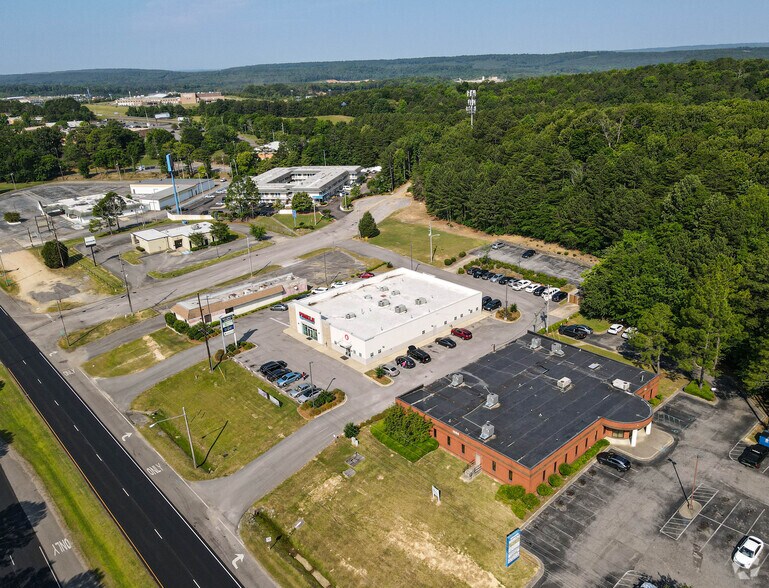 More Photos Of 1090 9th Ave SW, Bessemer Medical For Lease