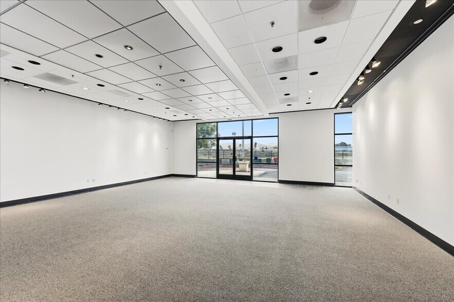 More Photos Of 1213-1275 California Ave, Pittsburg Unknown For Lease