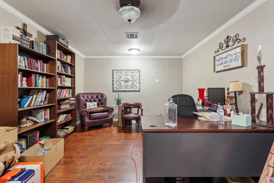 More Photos Of 3001 New Highway 51, La Place Religious Facility For Lease