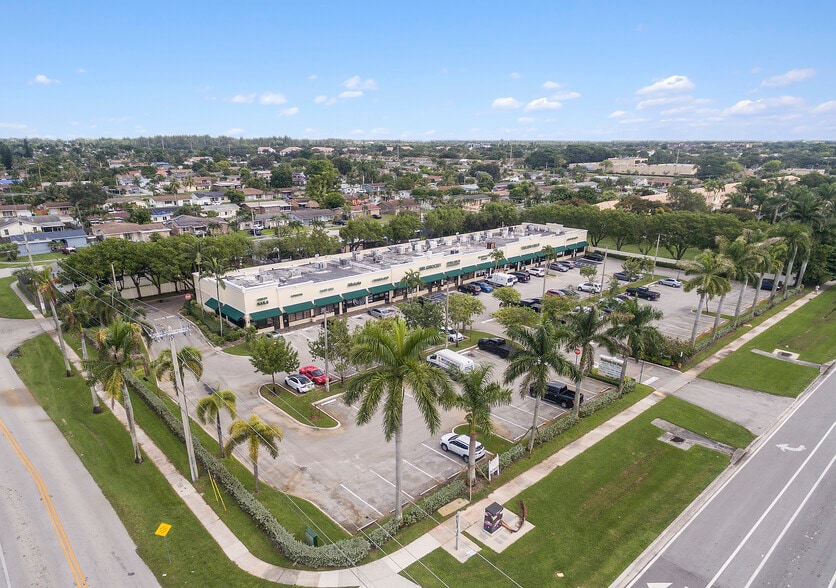 More Photos Of 11431-11461 W Oakland Park Blvd, Sunrise Unknown For Lease