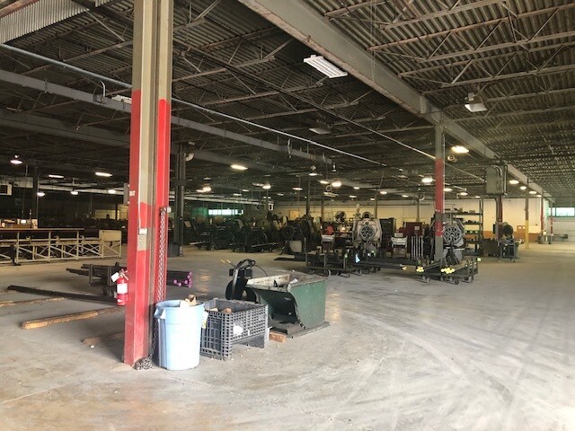 More Photos Of 3405 Board Rd, York Warehouse For Lease