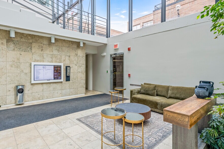 More Photos Of 1770 First St, Highland Park Medical For Lease