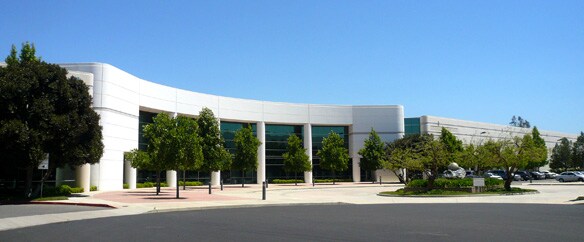 More Photos Of 709 Science Dr, Moorpark Warehouse For Lease
