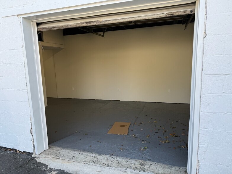 More Photos Of 403 State Route 35, Red Bank Office For Lease