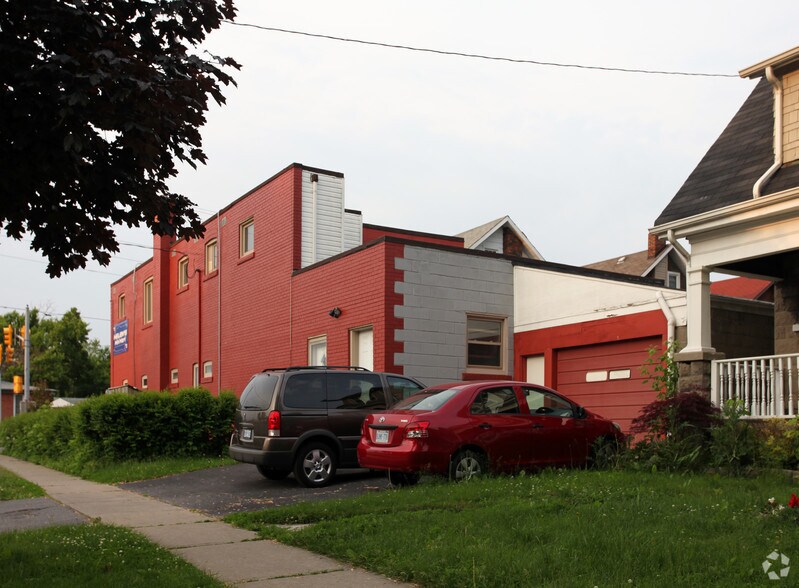 More Photos Of 166 Adelaide Ave, Oshawa Storefront Retail Residential For Sale