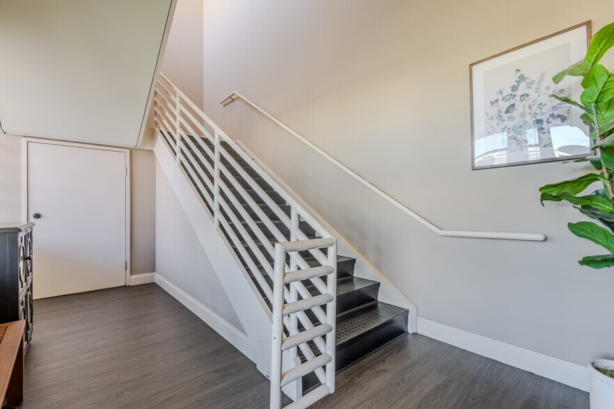 More Photos Of 1616-1632 Village Harbor Dr, Clover Office For Lease