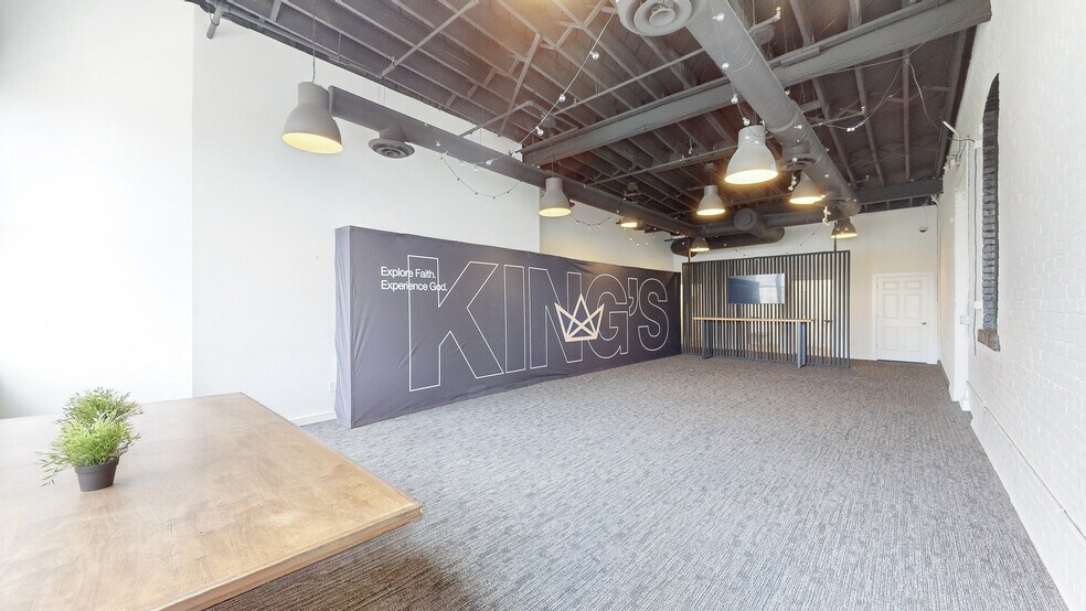 More Photos Of 2111 Center St, Cleveland Storefront Retail Office For Lease