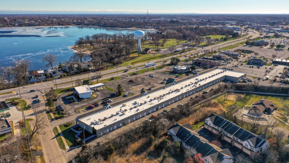 More Photos Of 33-193 S Rand Rd, Lake Zurich Unknown For Lease