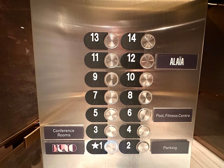 More Photos Of 8400 West Rd, Richmond Office For Sale