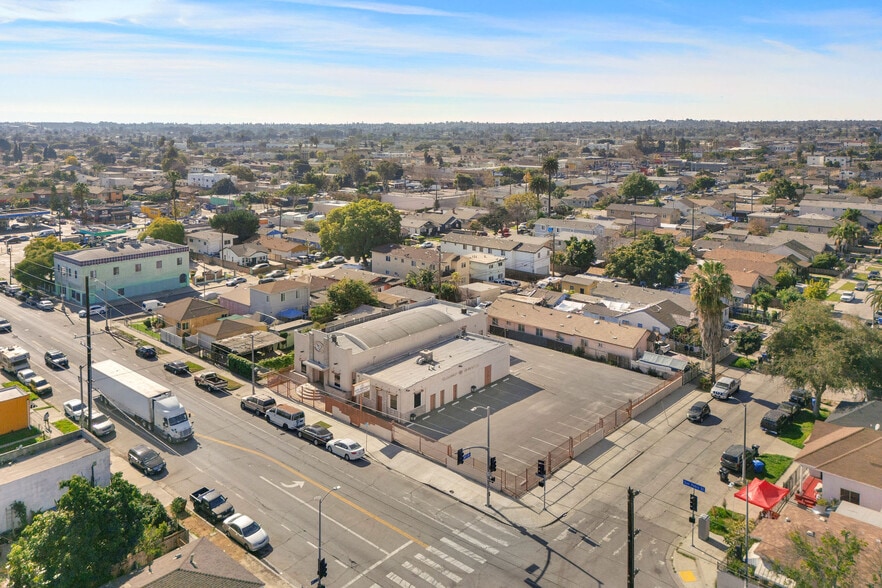 More Photos Of 8461 S San Pedro St, Los Angeles Religious Facility For Sale