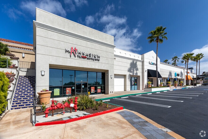 More Photos Of 3433-3545 Del Mar Heights Rd, San Diego Unknown For Lease