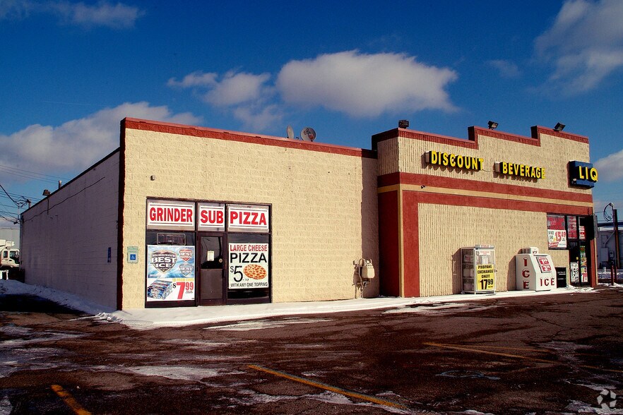 More Photos Of 1450 W 13 Mile Rd, Madison Heights Storefront Retail Office For Lease