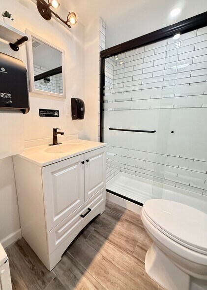 More Photos Of 74 Merrick Rd, Amityville Storefront Retail Office For Sale