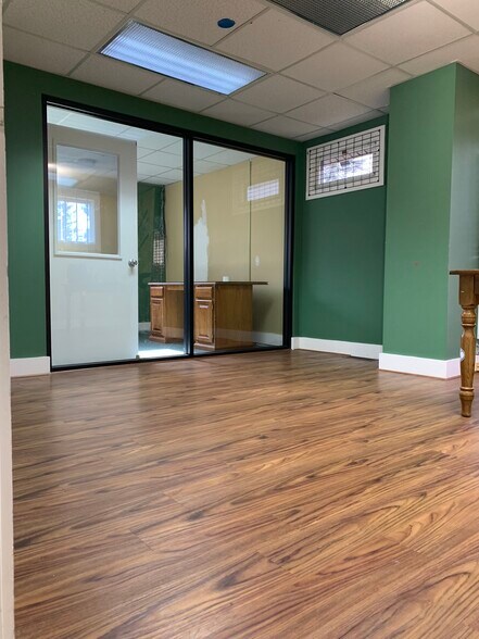 More Photos Of 5226 Milford Rd, East Stroudsburg Office For Lease