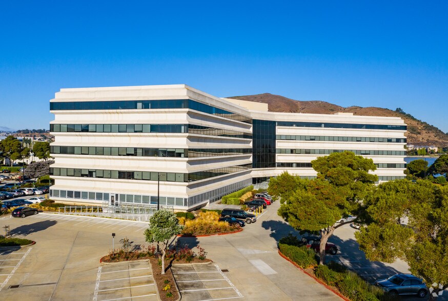 More Photos Of 400 Oyster Point Blvd, South San Francisco Office For Lease