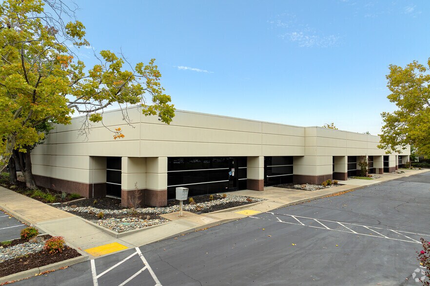 More Photos Of 580 Menlo Dr, Rocklin Light Manufacturing For Lease