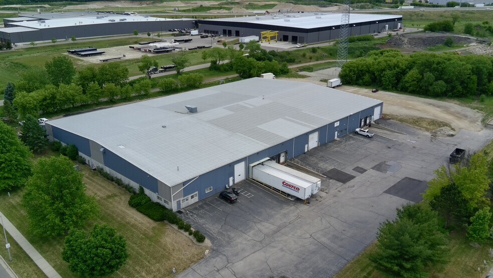 Primary Photo Of 3920 Kennedy Rd, Janesville Warehouse For Sale