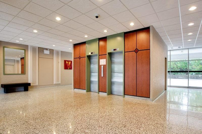 More Photos Of 230-240 Brittany Dr, Ottawa Apartments For Lease