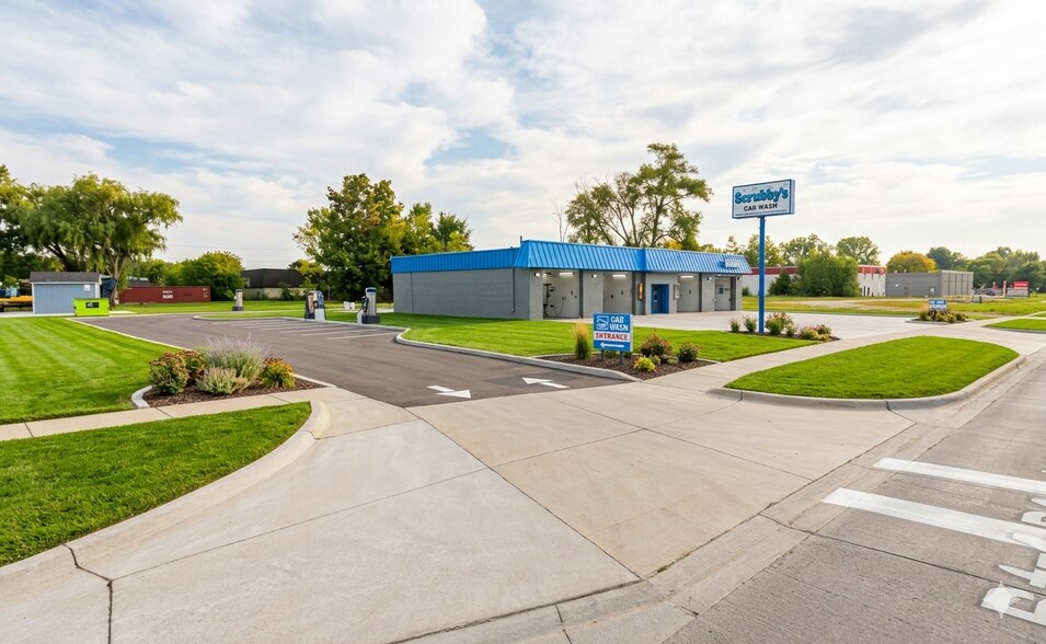 Primary Photo Of 19595 15 Mile Rd, Clinton Township Carwash For Sale