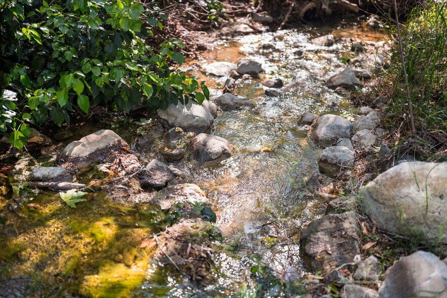 More Photos Of 28192 Silverado Canyon Rd, Silverado General Retail For Sale