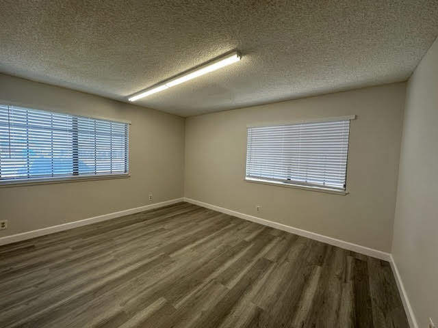 More Photos Of 17151 Main St, Hesperia Medical For Lease