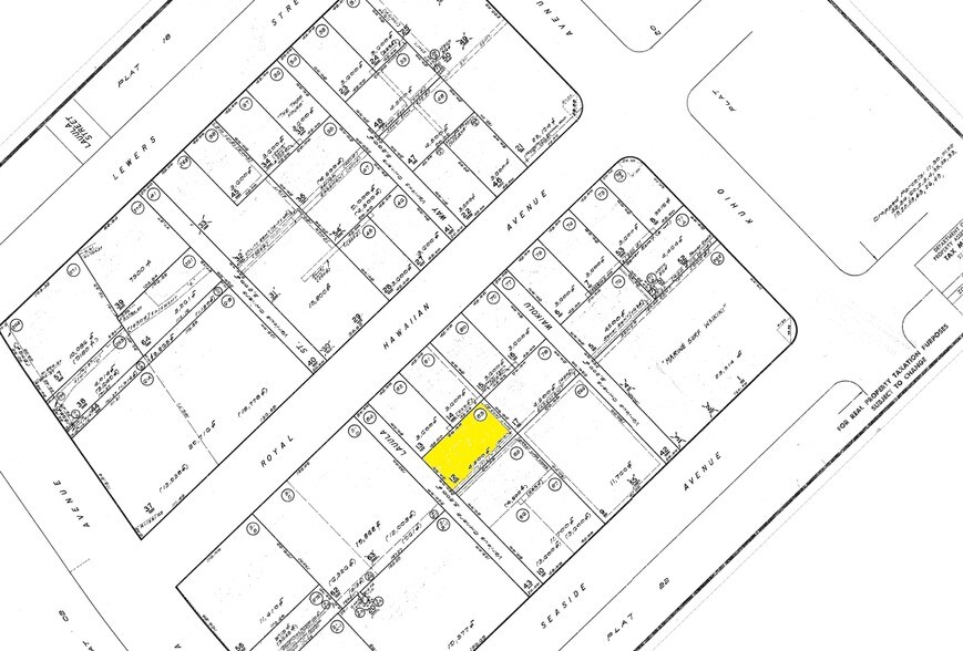 More Photos Of 2238 Lauula St, Honolulu Bar For Lease