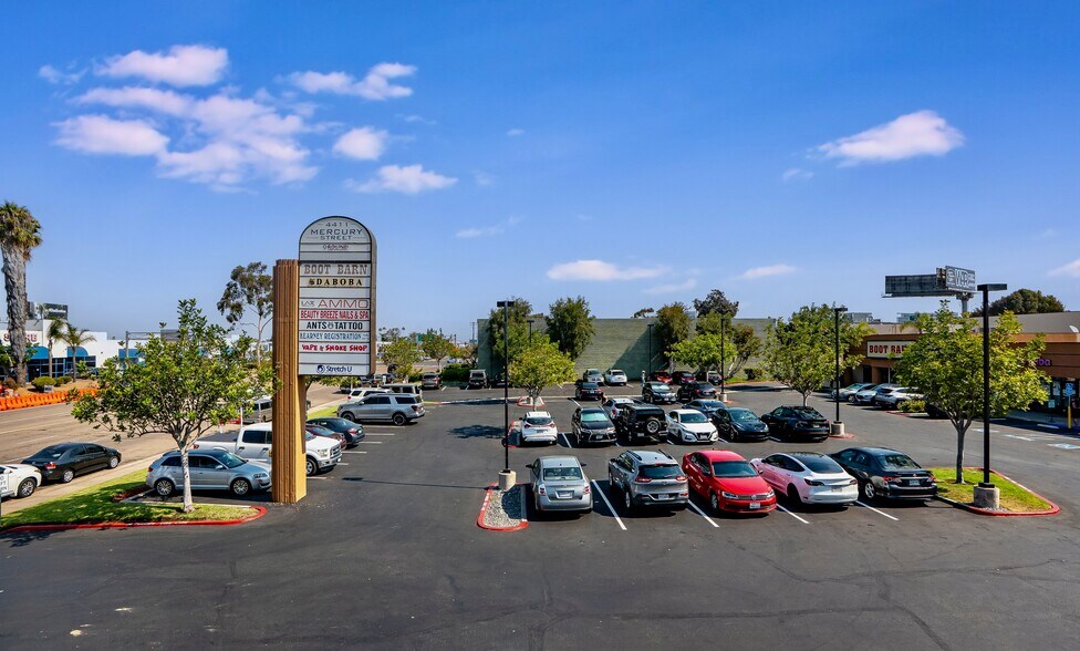 More Photos Of 4411 Mercury St, San Diego Unknown For Lease