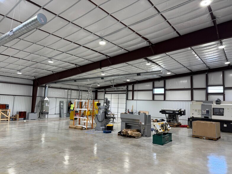 More Photos Of 775 County Road 270, Leander Unknown For Lease