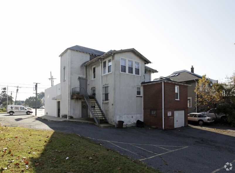 More Photos Of 565 Chester Pike, Prospect Park Office Residential For Sale