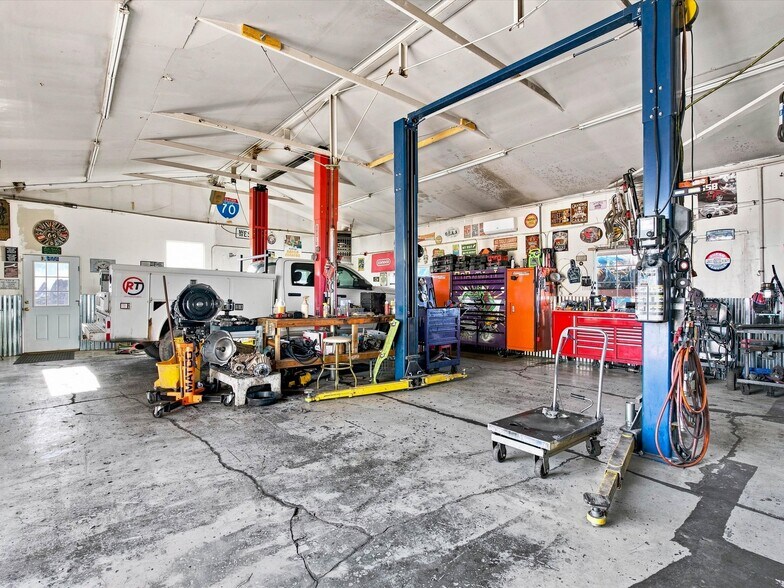 More Photos Of 2802 C 3/4 Rd, Grand Junction Recycling Center For Sale