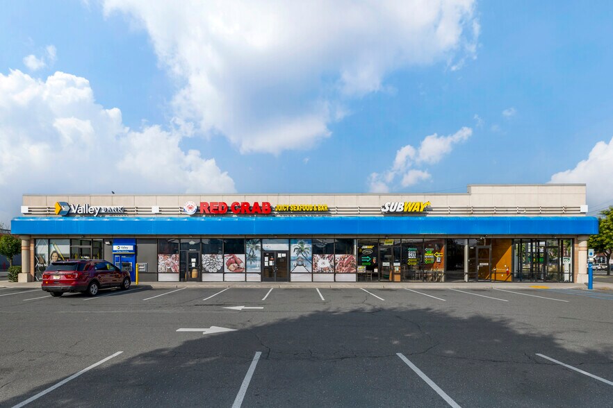 More Photos Of 281 Ferry St, Newark Unknown For Lease